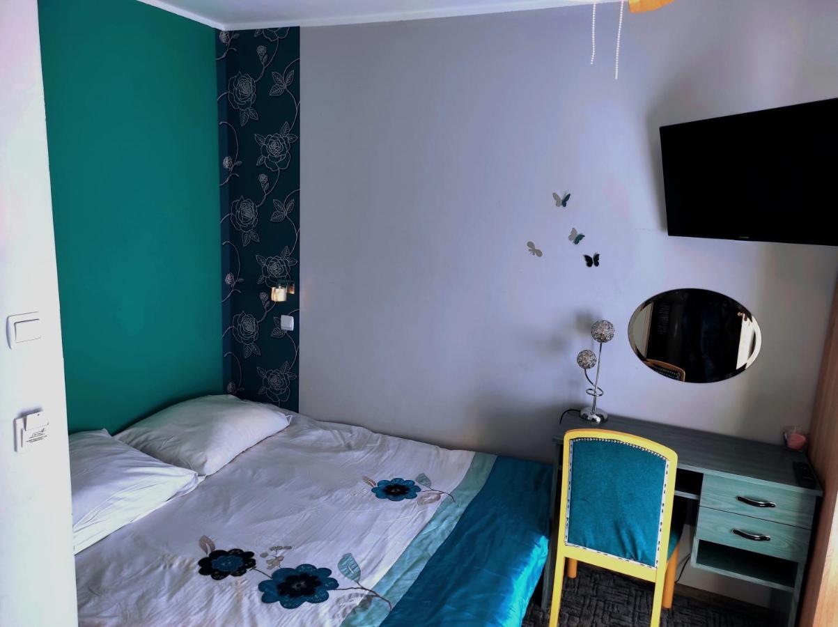 Pod Roza B&B ウストカ エクステリア 写真